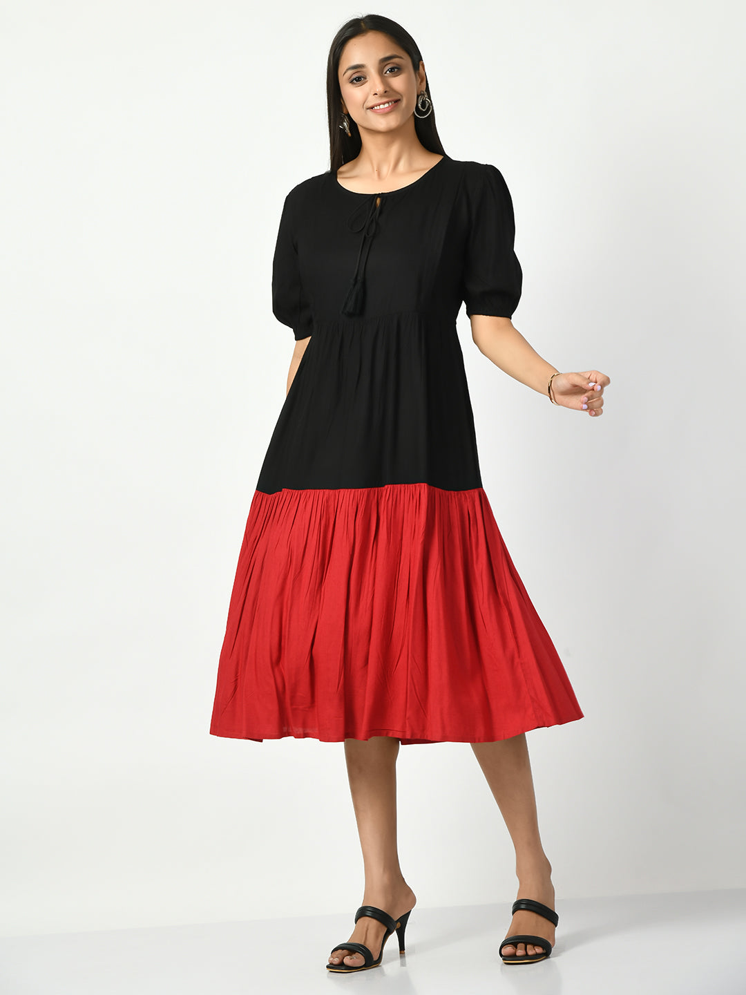 Colourblocked Puff Sleeve Fit & Flare Maternity Midi Dress