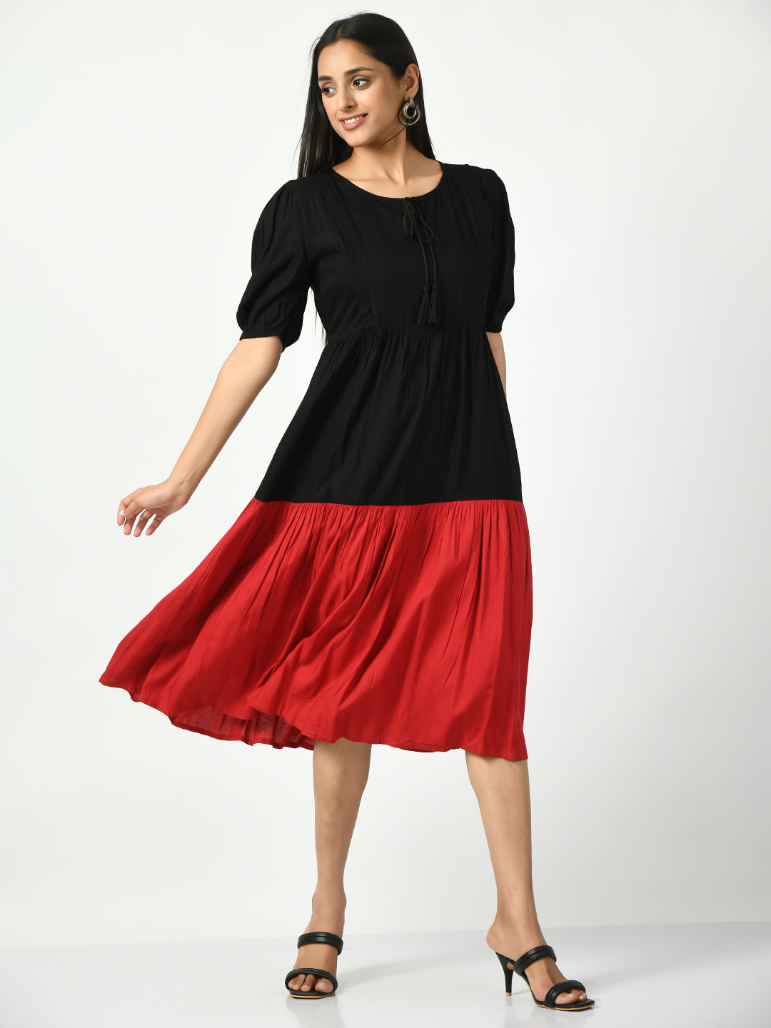 Colourblocked Puff Sleeve Fit & Flare Maternity Midi Dress